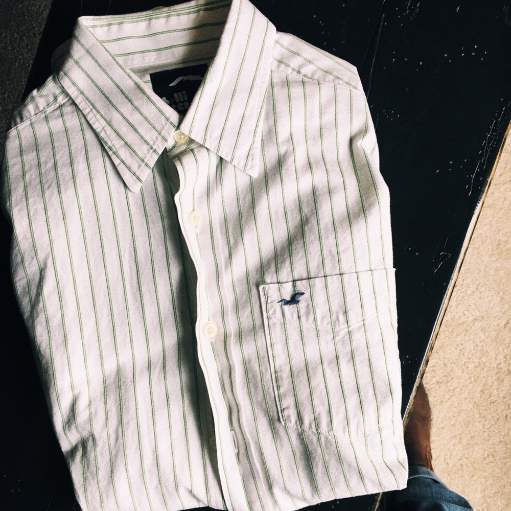 90’s BUTTON DOWN HOLLISTER, WHITE PINSTRIPE